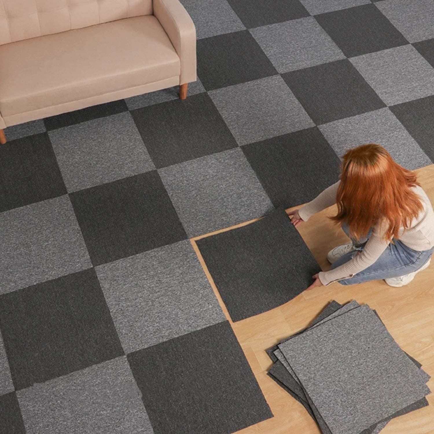 Stijlvol interieur met tapijttegels