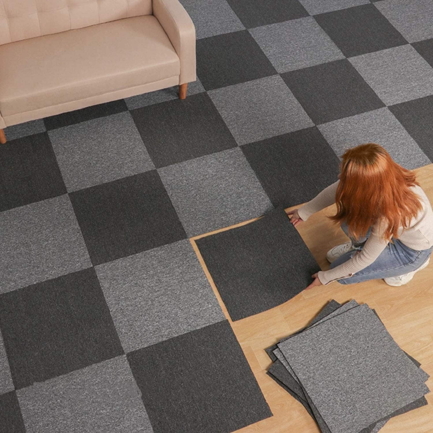 Stijlvol interieur met tapijttegels